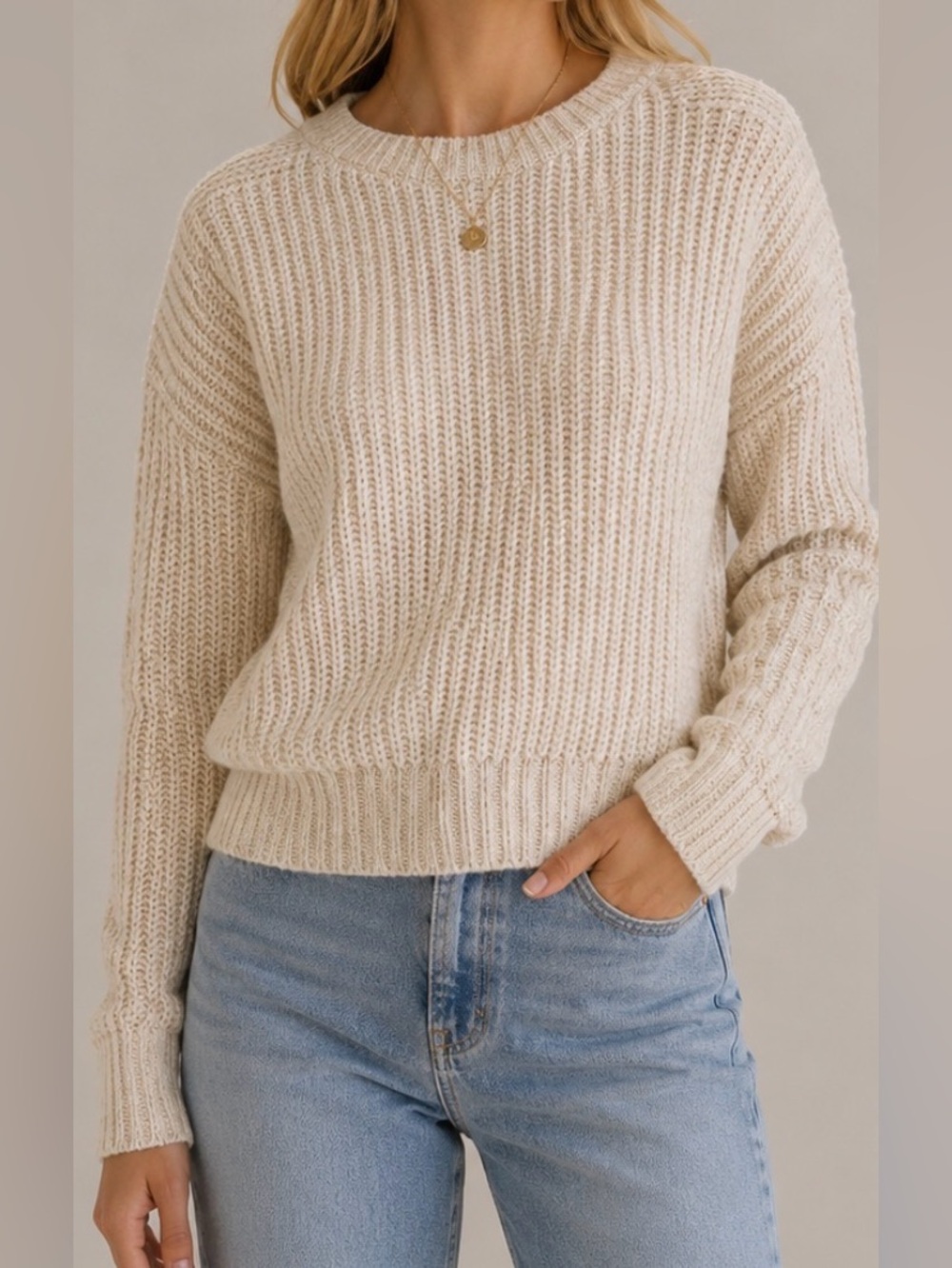 Abercrombie & Fitch Cream Knit Sweater